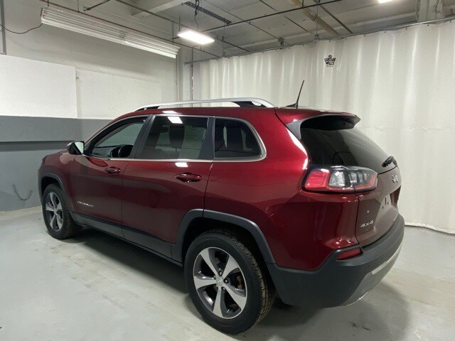 2019 Jeep Cherokee Limited photo 2