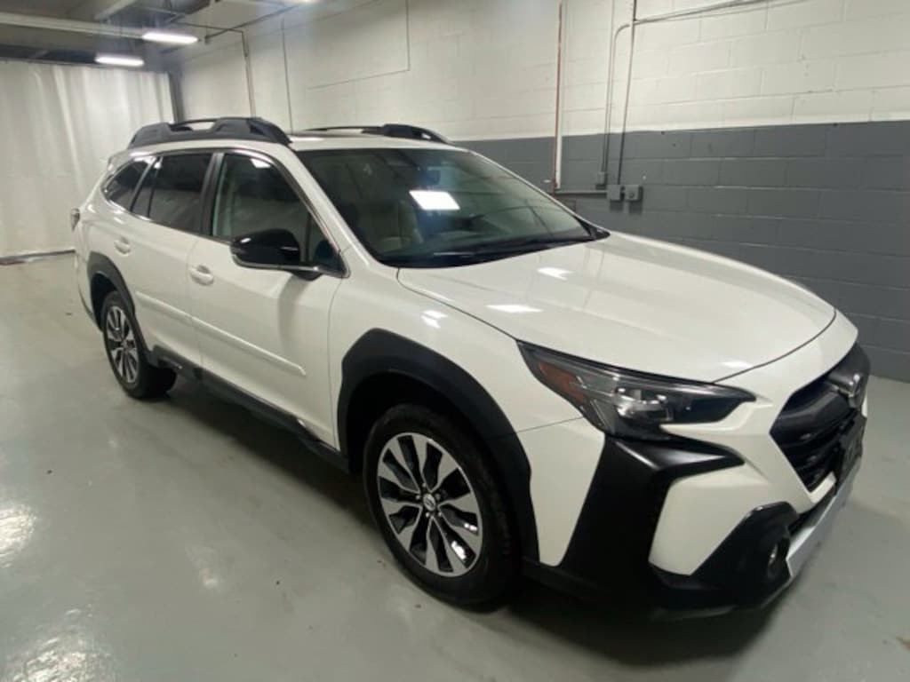 Used 2024 Subaru Outback Limited SUV