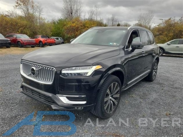 2024 Volvo XC90 Plus's photo