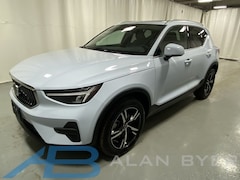 used 2025 Volvo XC40 B5 Core SUV for sale in syracuse