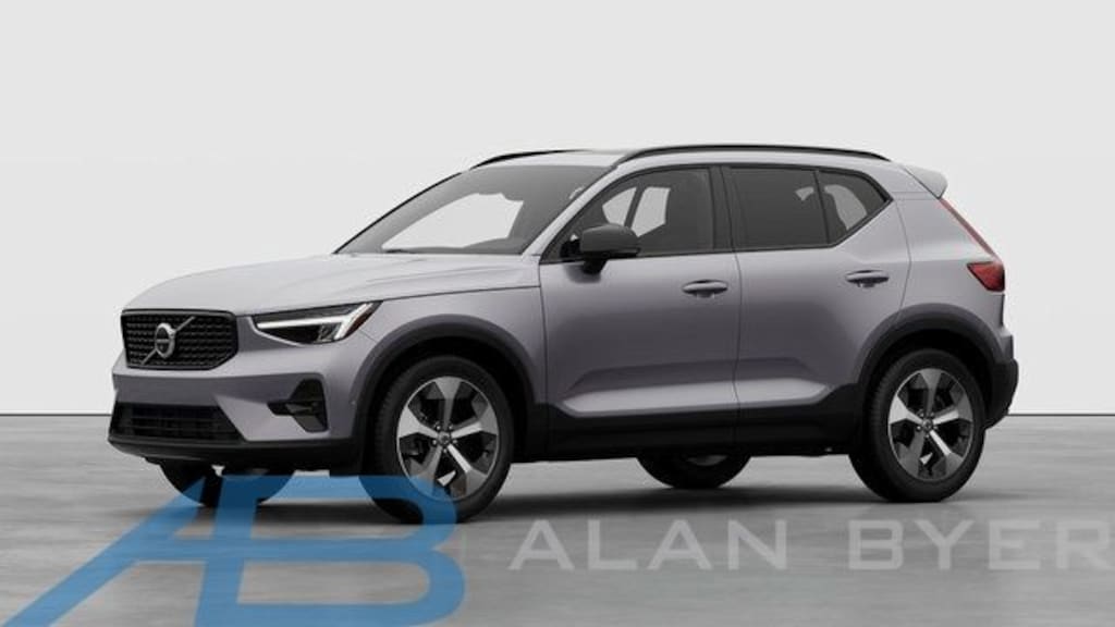 New 2026 Volvo XC40 B5 Plus SUV