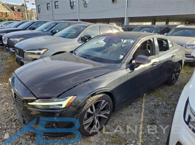 2023 Volvo S60 Core