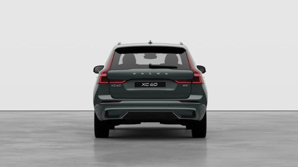 New 2026 Volvo XC60 B5 Plus SUV