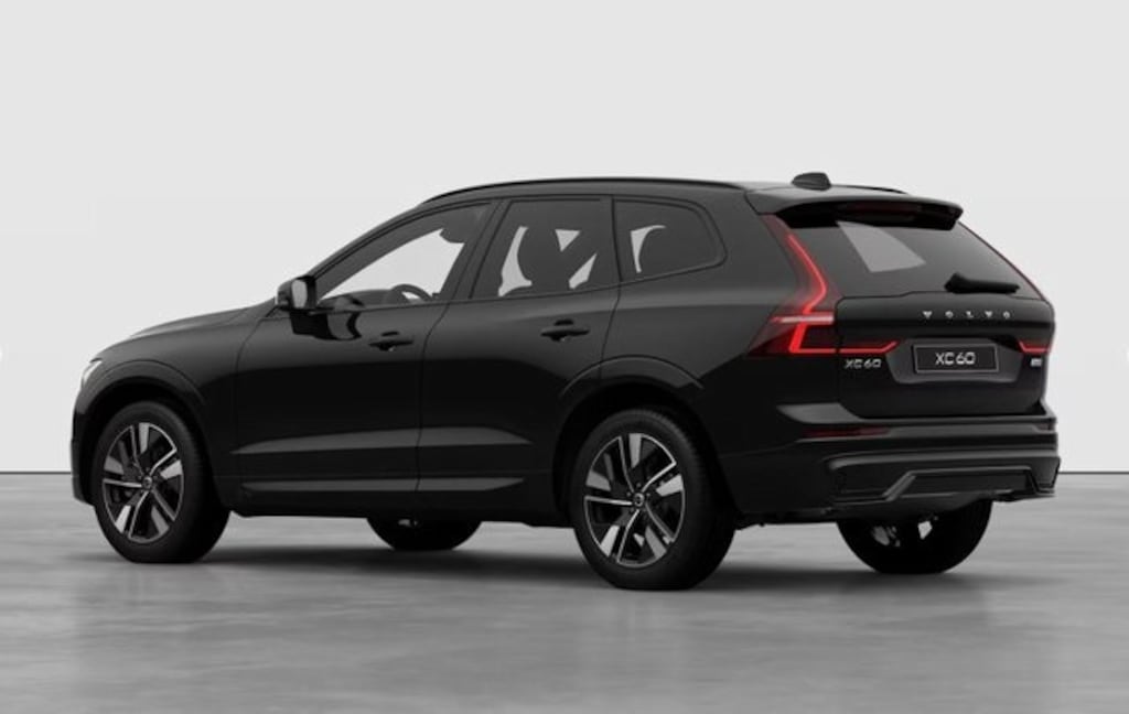 New 2026 Volvo XC60 B5 Plus SUV