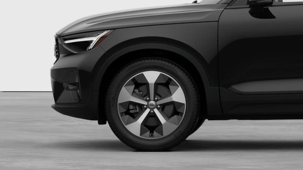 New 2026 Volvo XC40 B5 Plus SUV