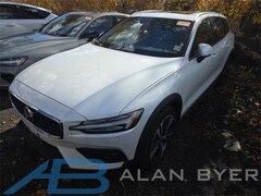 used 2024 Volvo V60 Cross Country B5 Plus Wagon for sale in syracuse