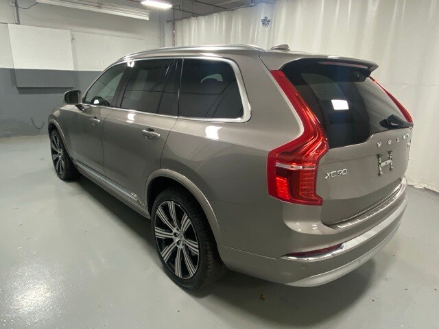 2022 Volvo XC90 T6 Inscription photo 2