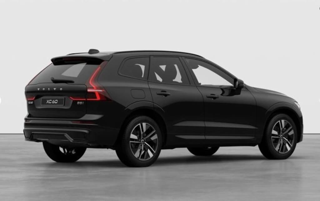 New 2026 Volvo XC60 B5 Plus SUV