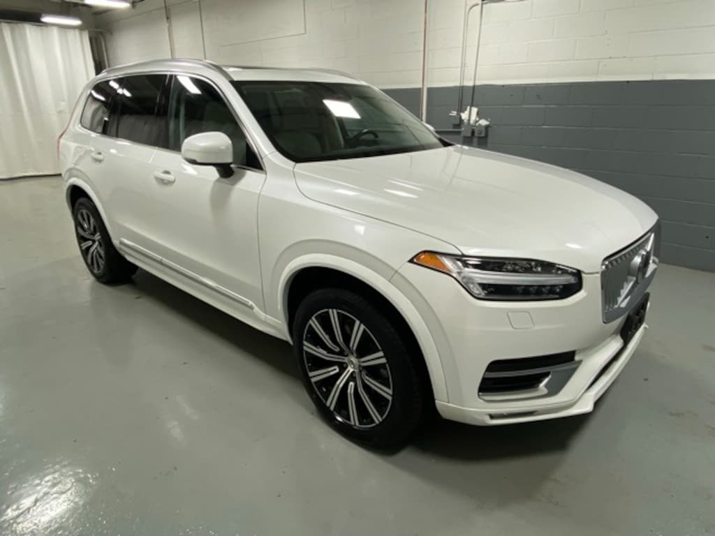 Certified 2024 Volvo XC90 B5 Core SUV