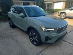 used 2024 Volvo XC40 B5 Plus Bright Theme SUV for sale in syracuse