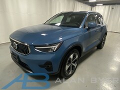 used 2025 Volvo XC40 B5 Plus Bright Theme SUV for sale in syracuse