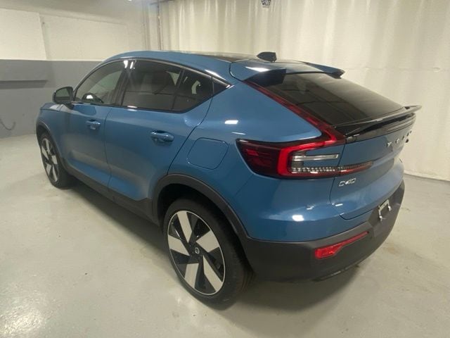Used 2023 Volvo C40 Ultimate with VIN YV4ED3GM2P2040970 for sale in Syracuse, NY