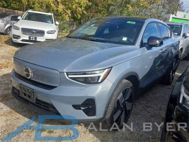 2023 Volvo C40 Ultimate