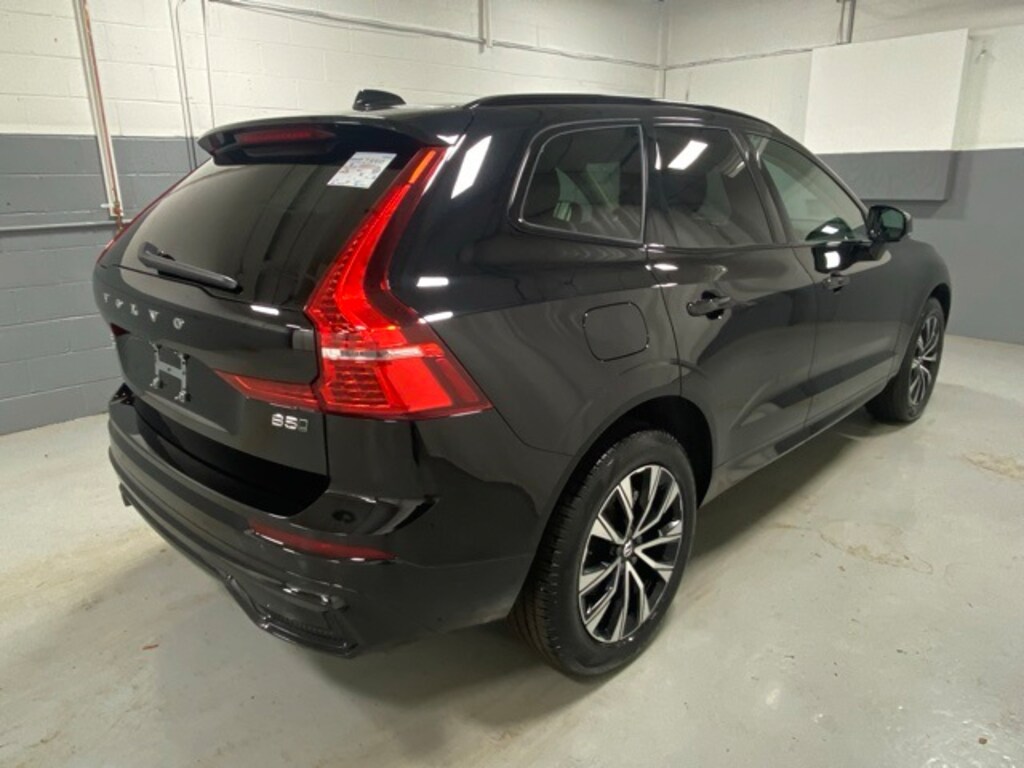 Certified 2025 Volvo XC60 B5 Core SUV
