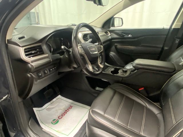 2022 GMC Acadia Denali - Photo 9
