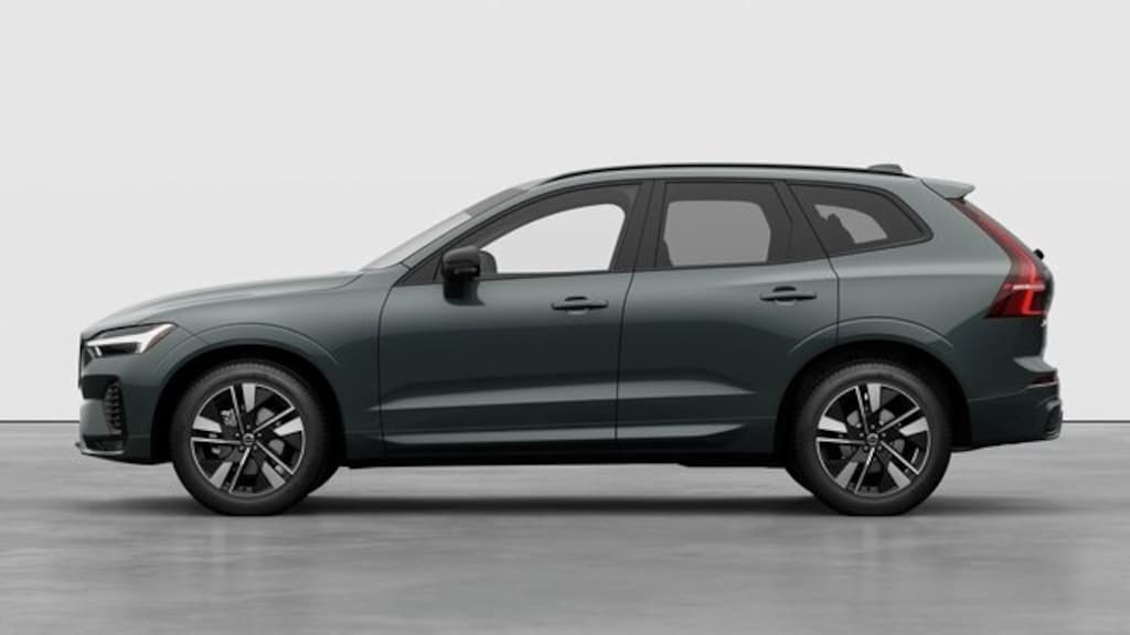 New 2026 Volvo XC60 B5 Core SUV