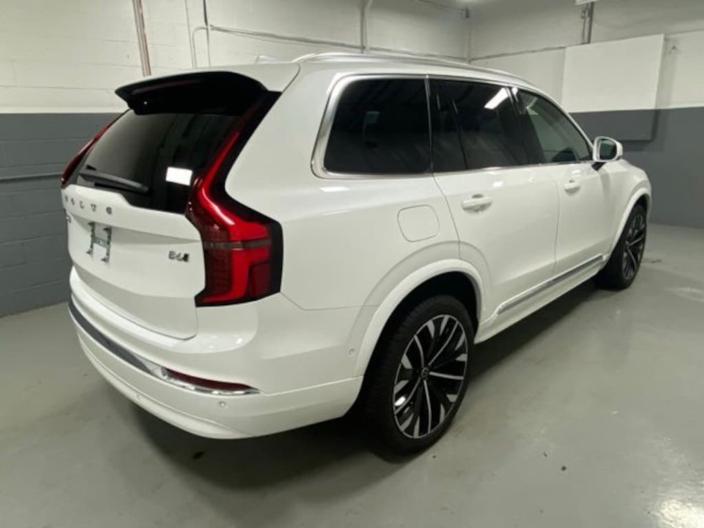 Used 2026 Volvo XC90 B6 Plus 7-Seater SUV