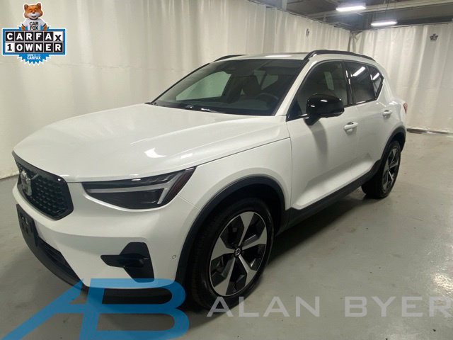 2026 Volvo XC40