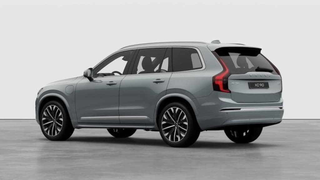 New 2026 Volvo XC90 plug-in hybrid T8 Plus 7-Seater SUV