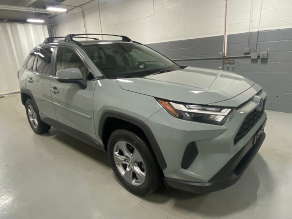 Used 2022 Toyota RAV4 Hybrid XLE SUV