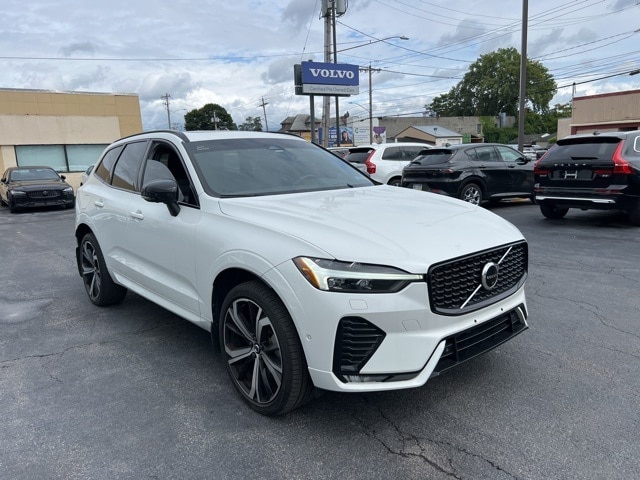 Used 2022 Volvo XC60 R-Design with VIN YV4062RM6N1952015 for sale in Syracuse, NY