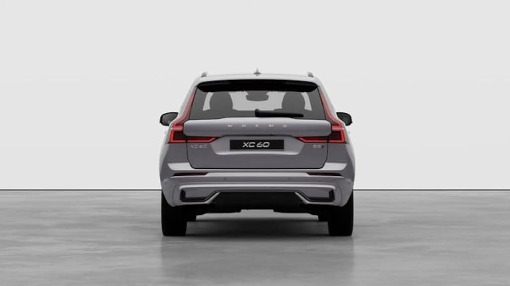New 2026 Volvo XC60 B5 Plus SUV