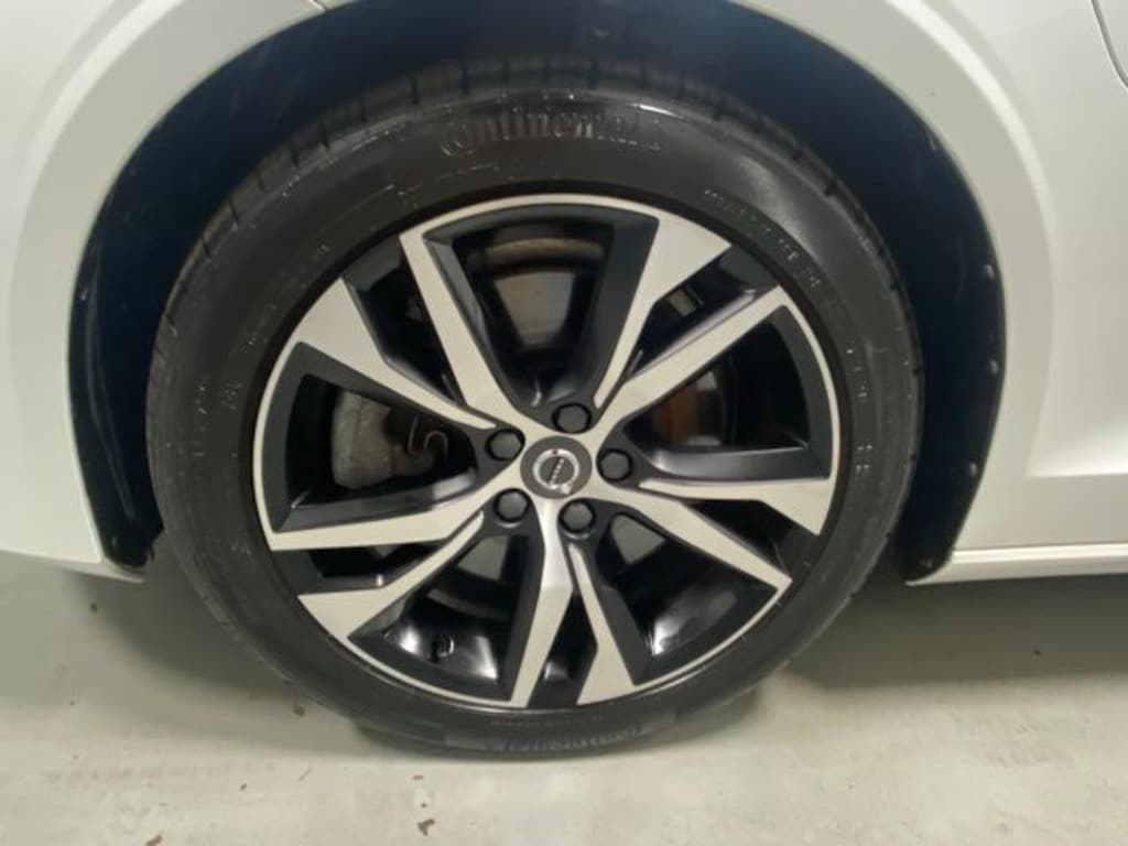 Used 2022 Volvo S60 Recharge Plug-In Hybrid T8 R-Design Sedan