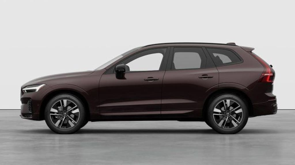 New 2026 Volvo XC60 B5 Plus SUV