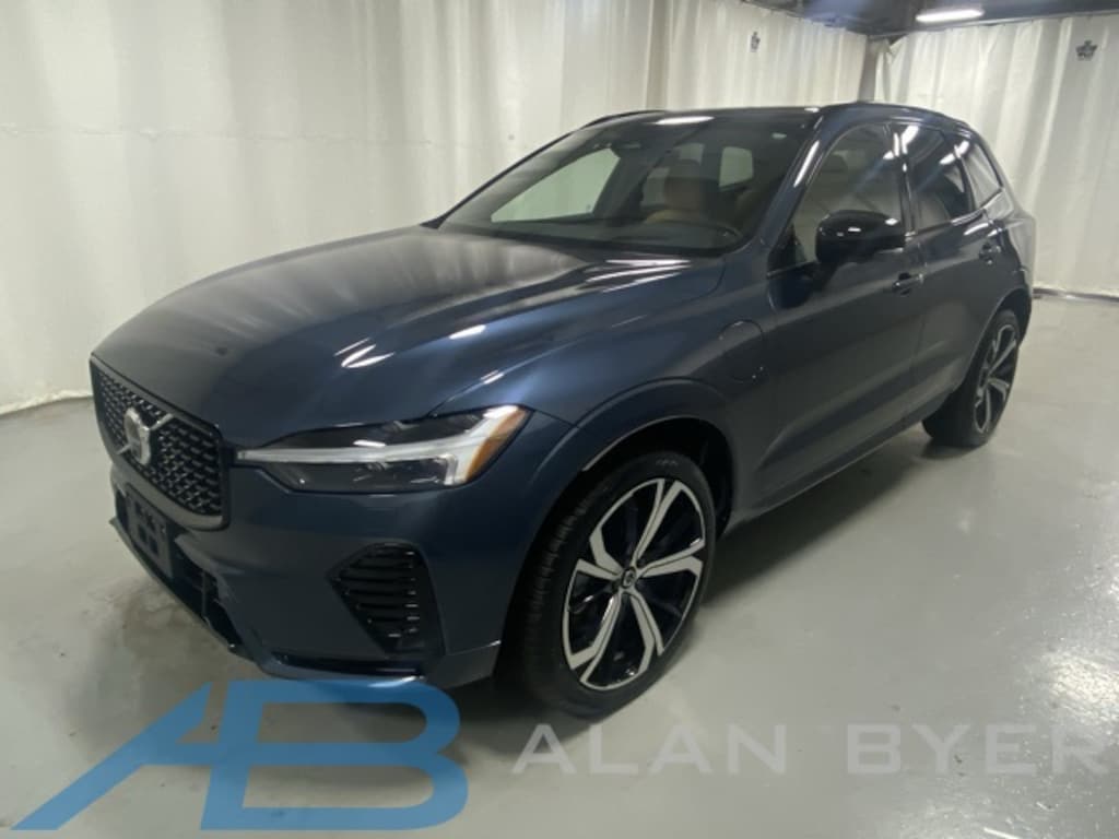 Certified 2024 Volvo XC60 Recharge Plug-In Hybrid Ultimate SUV