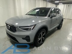 used 2025 Volvo XC40 B5 Core SUV for sale in syracuse