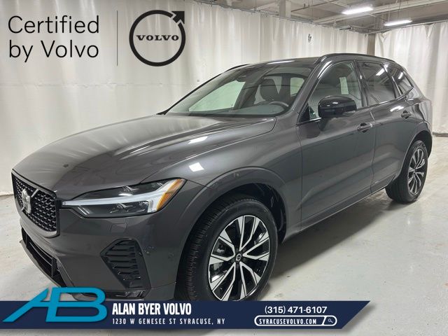 2025 Volvo XC60 B5 Plus Dark AWD's photo