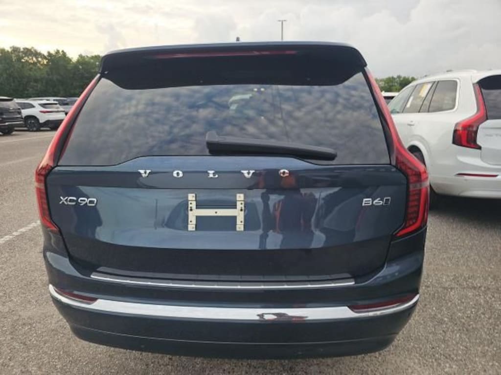 Used 2026 Volvo XC90 B6 Plus 7-Seater SUV