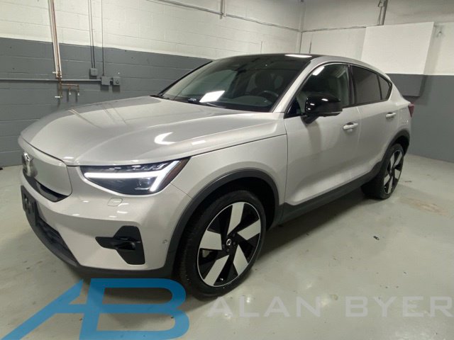 2023 Volvo C40