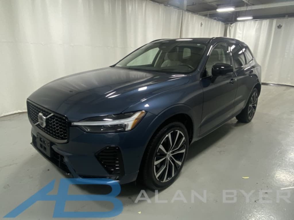 Used 2025 Volvo XC60 B5 Ultra SUV