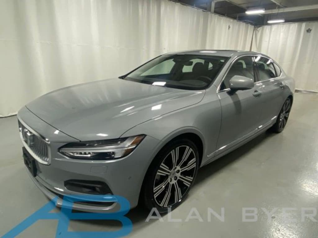 Used 2025 Volvo S90 B6 Plus Sedan