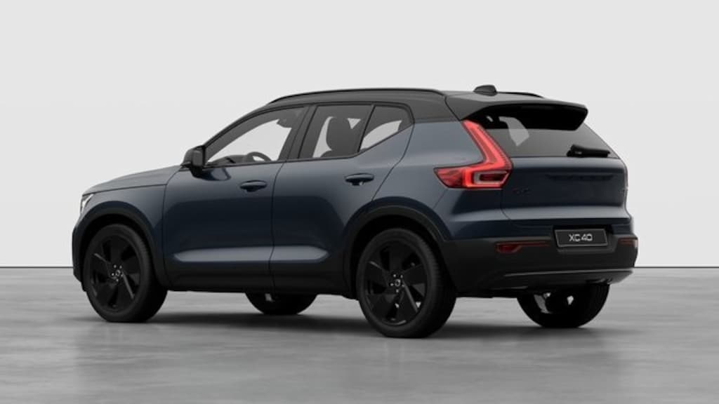 New 2026 Volvo XC40 B5 Ultra Black Edition SUV