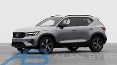 2026 Volvo XC40 B5 Core SUV