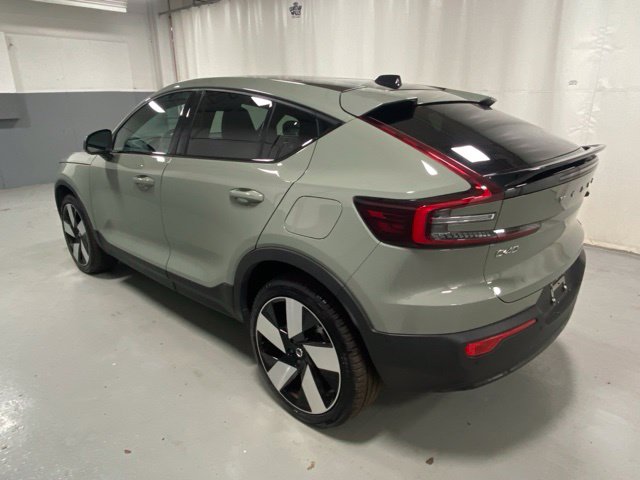 Used 2024 Volvo C40 Plus with VIN YV4ER3GL7R2091506 for sale in Syracuse, NY