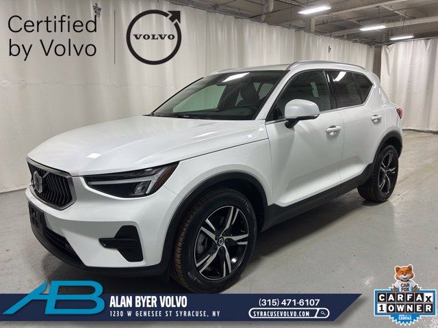used 2025 Volvo XC40 B5 Core SUV for sale in syracuse