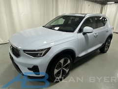 used 2025 Volvo XC40 B5 Plus Bright Theme SUV for sale in syracuse