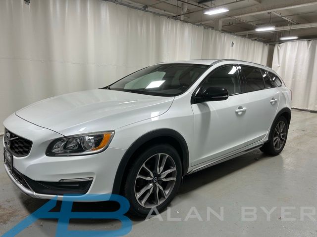 2018 Volvo V60 Base