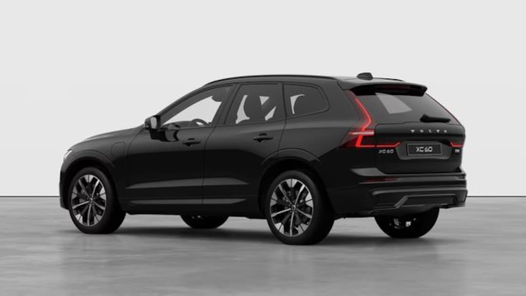 New 2026 Volvo XC60 plug-in hybrid T8 Plus SUV