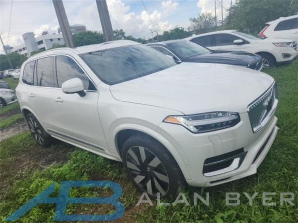 Used 2024 Volvo XC90 Recharge Plug-In Hybrid T8 Plus Bright Theme 7 Passenger SUV