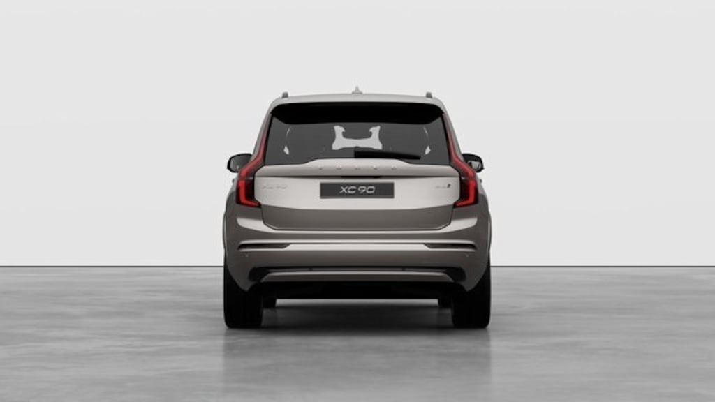 New 2026 Volvo XC90 B6 Ultra Dark Theme 6-Seater SUV