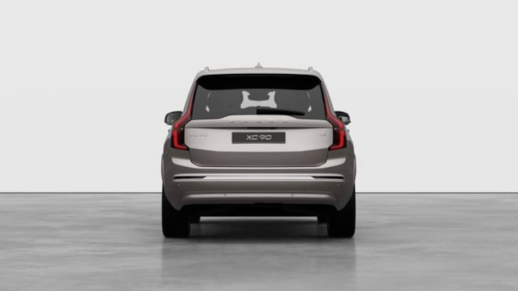 New 2026 Volvo XC90 plug-in hybrid T8 Ultra 7-Seater SUV