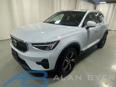 used 2025 Volvo XC40 B5 Core SUV for sale in syracuse