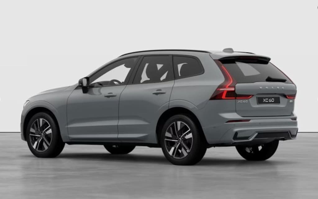 New 2026 Volvo XC60 B5 Plus SUV