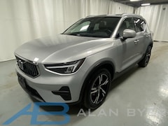 used 2025 Volvo XC40 B5 Core SUV for sale in syracuse
