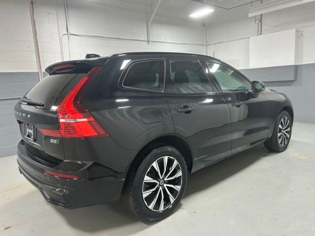 Used 2023 Volvo XC60 B5 Plus Dark Theme SUV