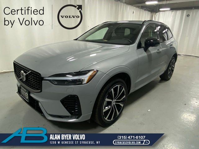 2025 Volvo XC60 B5 Plus Dark AWD's photo